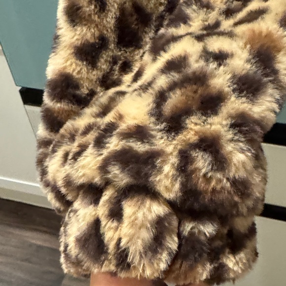 Time and Tru Leopard Faux-Fur Hooded Puffer Jacket - Brown/Tan - Picture 3 of 5